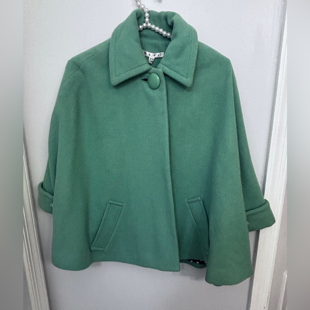 NWT Cabi Carriage House Green Cape
Size: Small /Medium